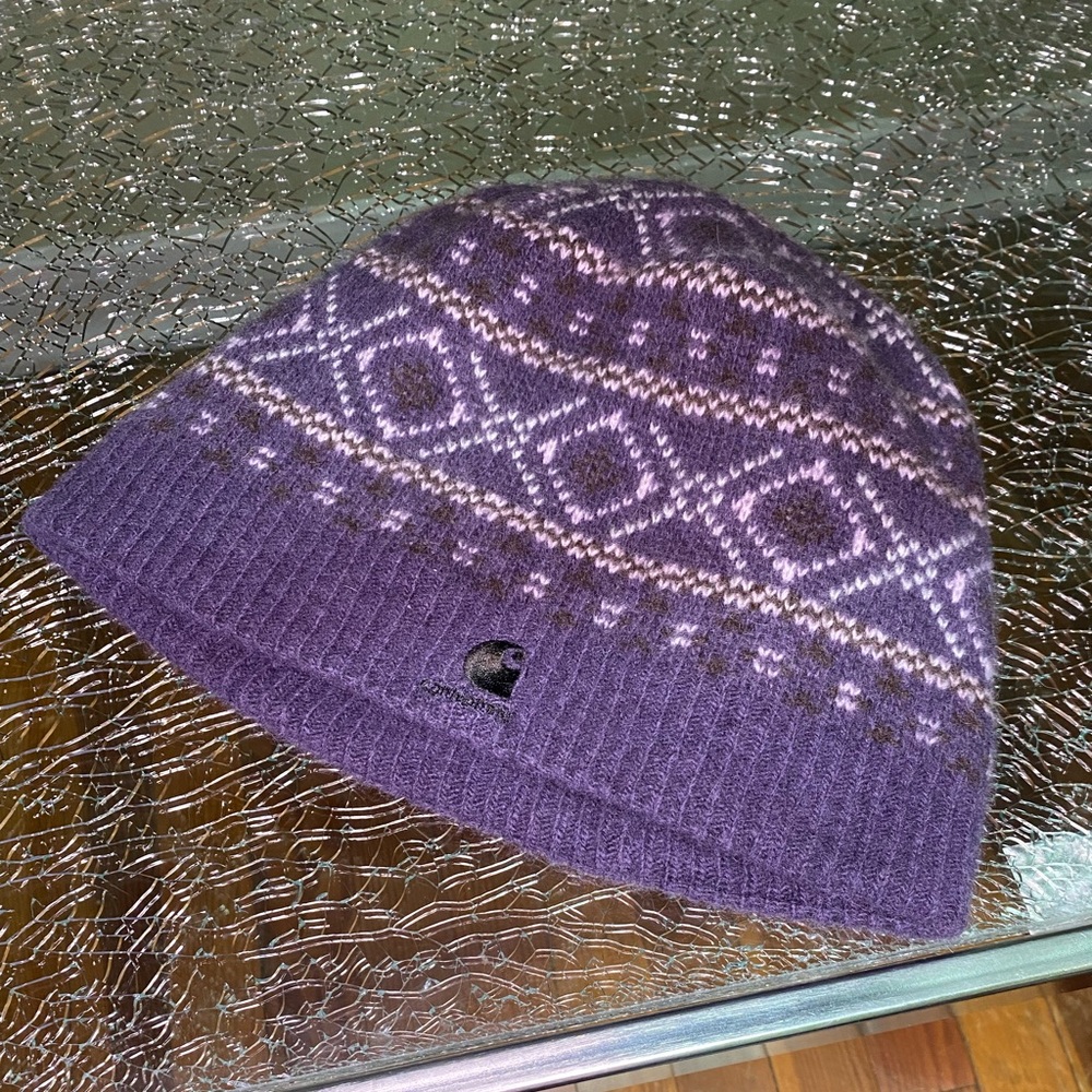 **SOLD** CARHARTT Purple Beanie